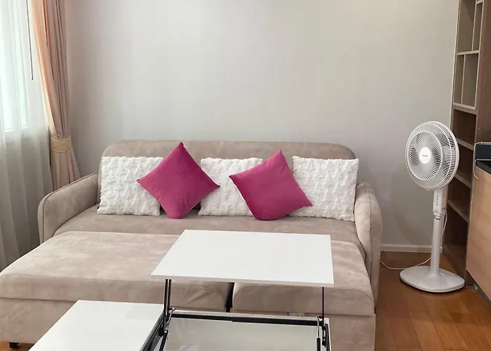 'city Retreat' Asok Sukhumvit 23 53 Sqm Apartment *