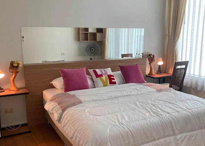 Apartment 'city Retreat' Asok Sukhumvit 23 53 Sqm *