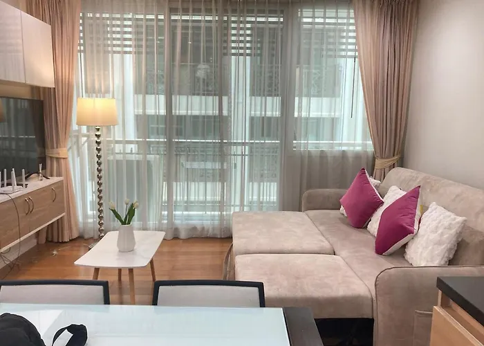 Apartment 'city Retreat' Asok Sukhumvit 23 53 Sqm Bangkok